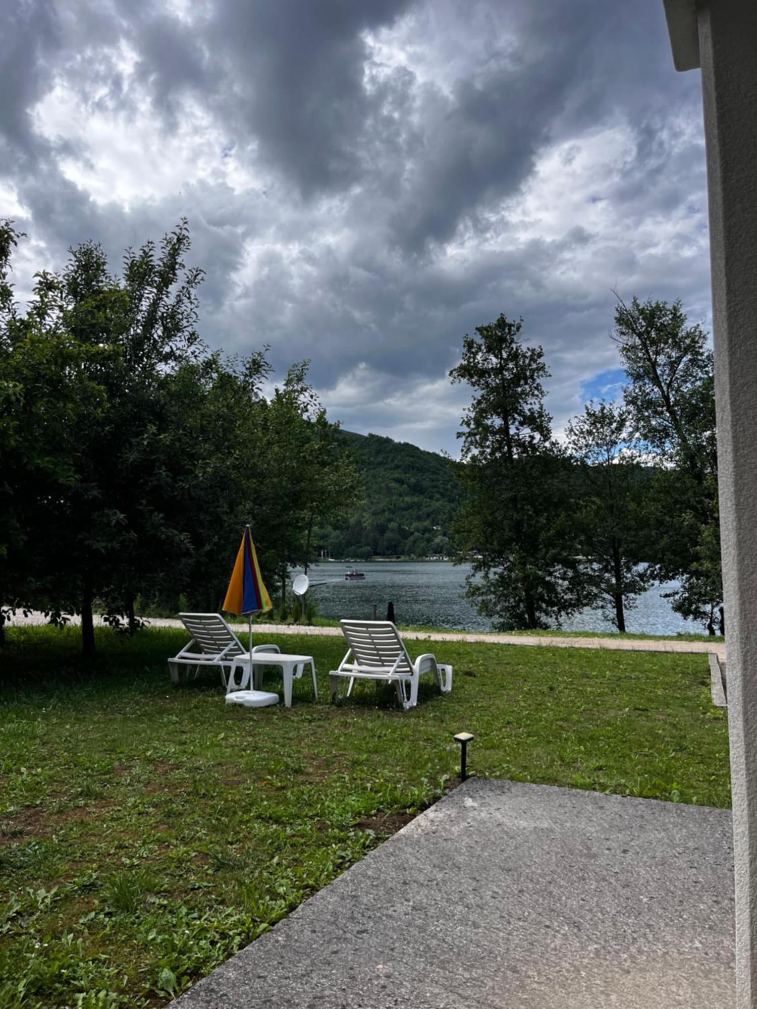 Cobras Plivsko Jezero, Jajce Villa Dış mekan fotoğraf